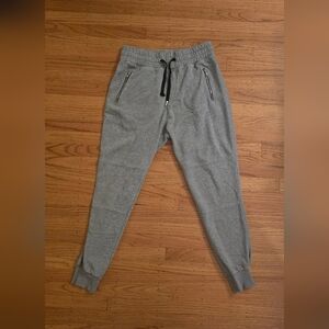 H&M Heather Gray Fleece-Lined Joggers – Size M